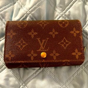 Louis Vuitton M61730